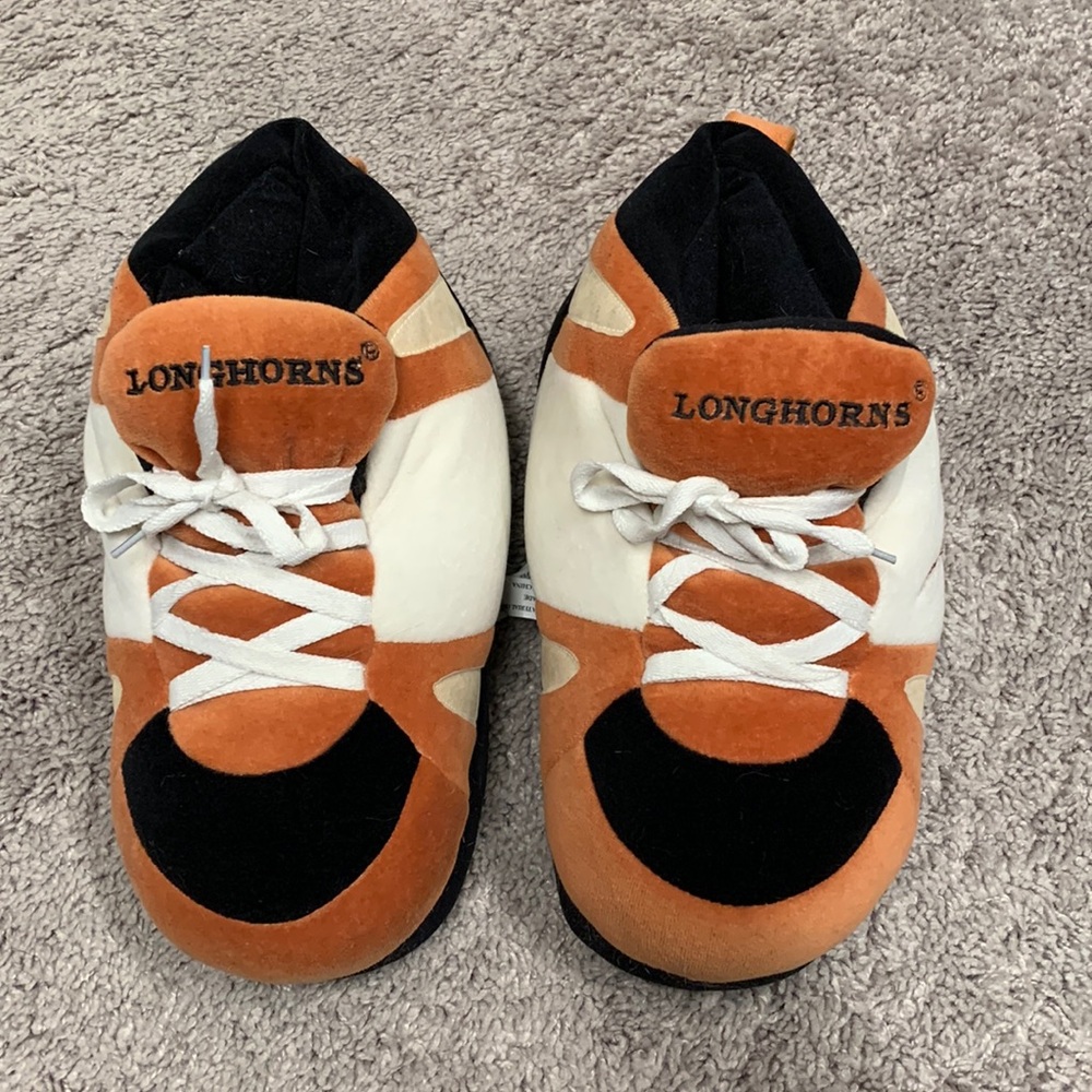 Longhorns house slippers